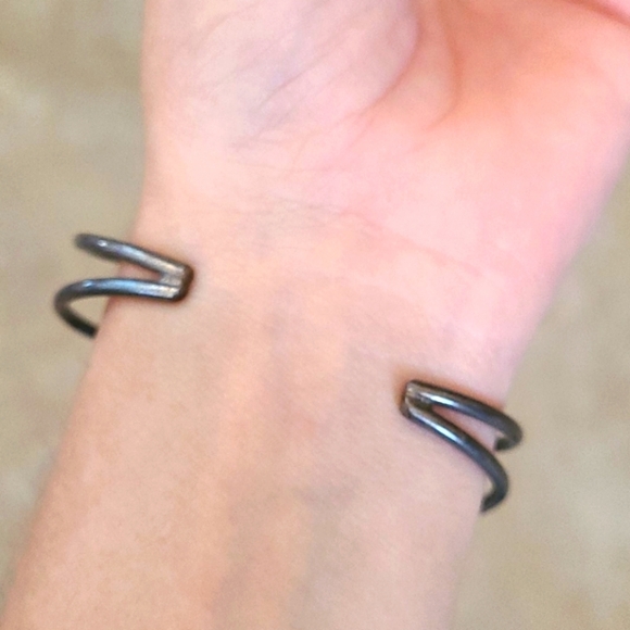 Vintage Sterling Silver Art Deco Cuff Bracelet - Picture 2 of 5